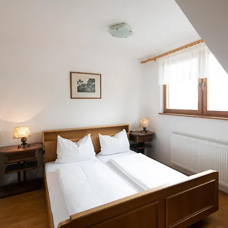 Aparthotel Zirbenwald 3*